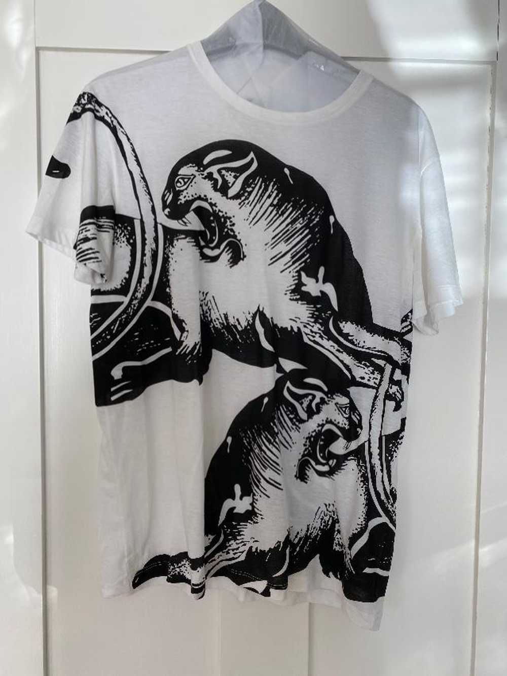 Valentino Valentino Black & White Printed T-Shirt - image 6