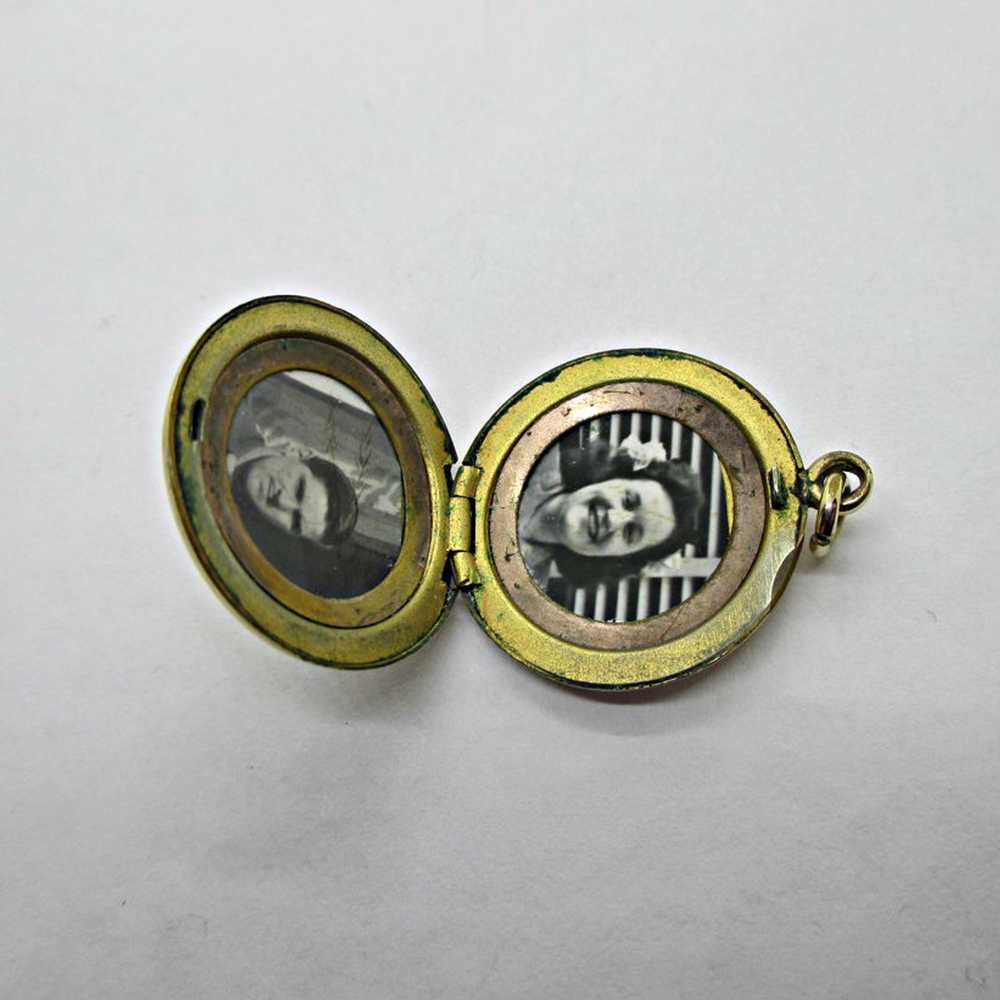 Filled Gold Toned Circle Photo Locket with Fancy … - image 3