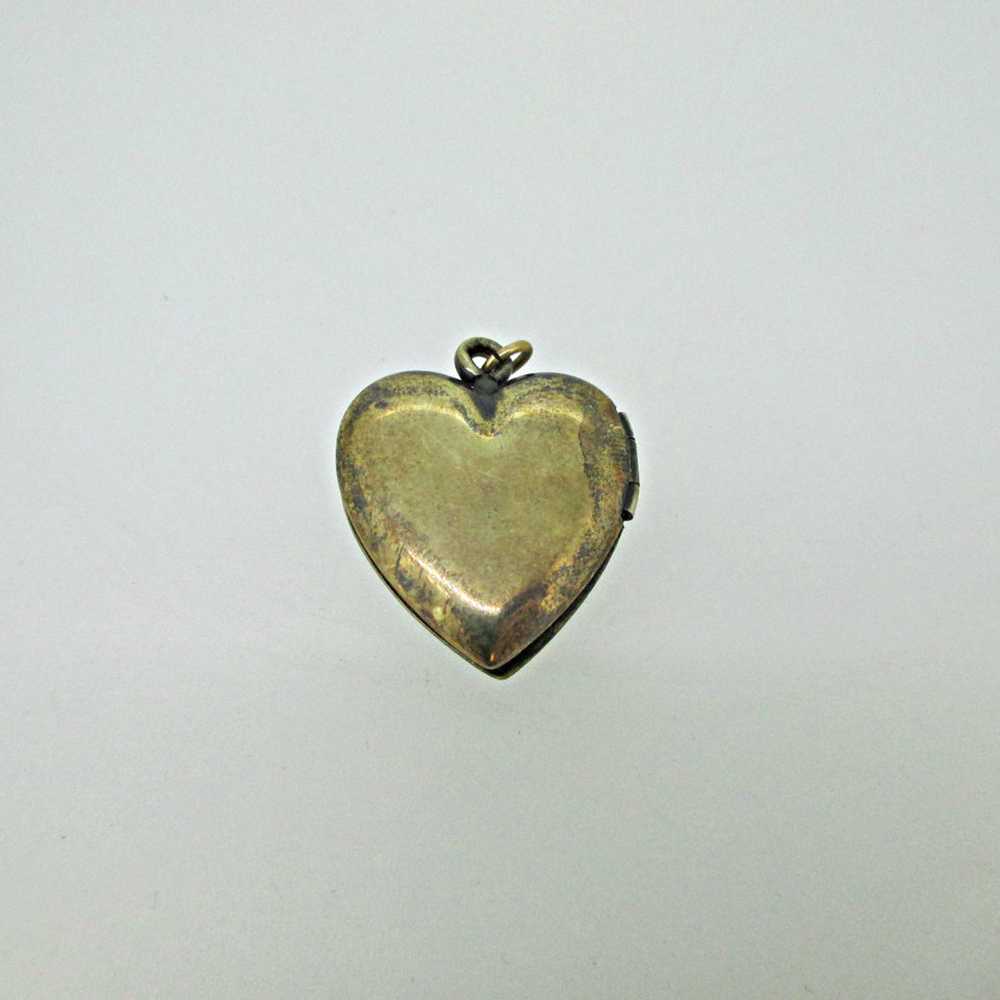 Gold Filled Gold Toned Heart Photo Locket Rectang… - image 2