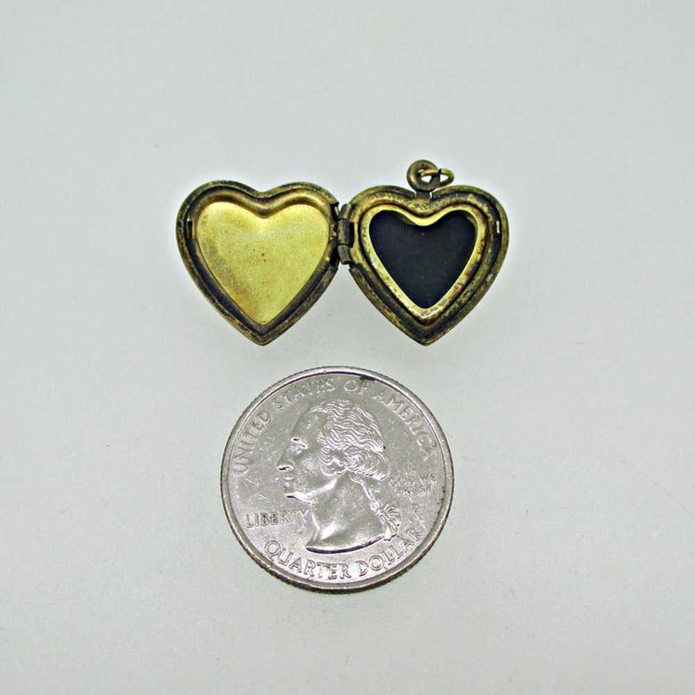 Gold Filled Gold Toned Heart Photo Locket Rectang… - image 5