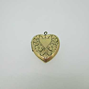 Gold Filled Gold Toned Heart Photo Locket with Fl… - image 1