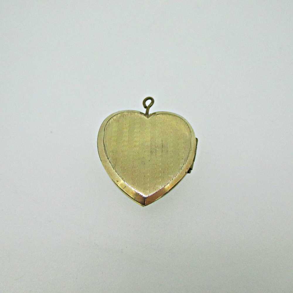 Gold Filled Gold Toned Heart Photo Locket with Fl… - image 3