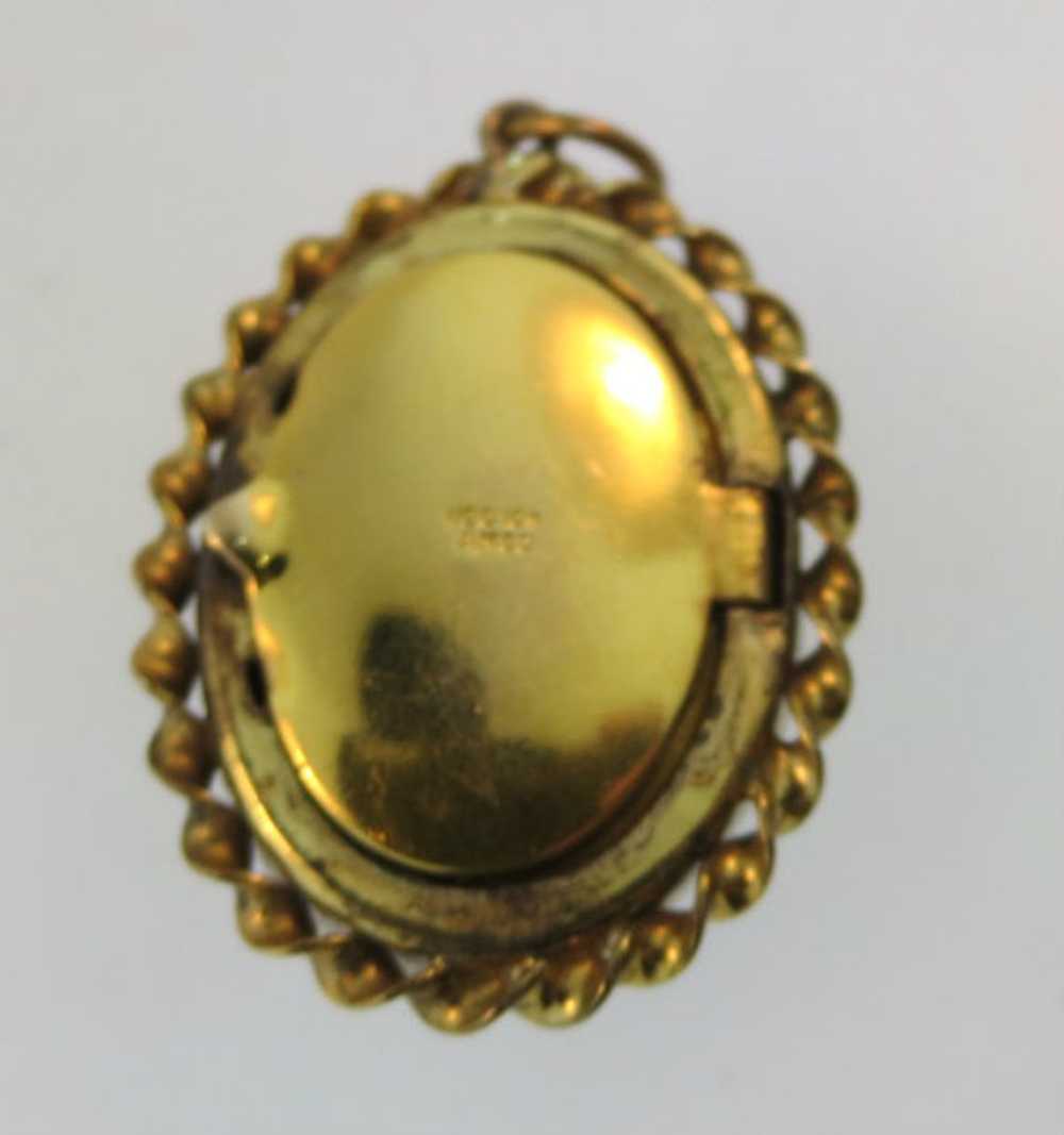 Vintage Gold Filled Conch Shell Cameo Locket Pend… - image 2