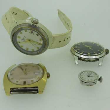 Lot of 4 Vintage Timex Lucerne Hamilton Helbros M… - image 1
