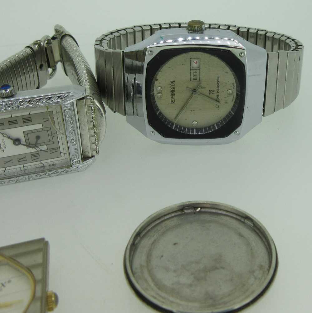 Lot of 5 Vintage Mechanical and Quartz Watches Pa… - image 4