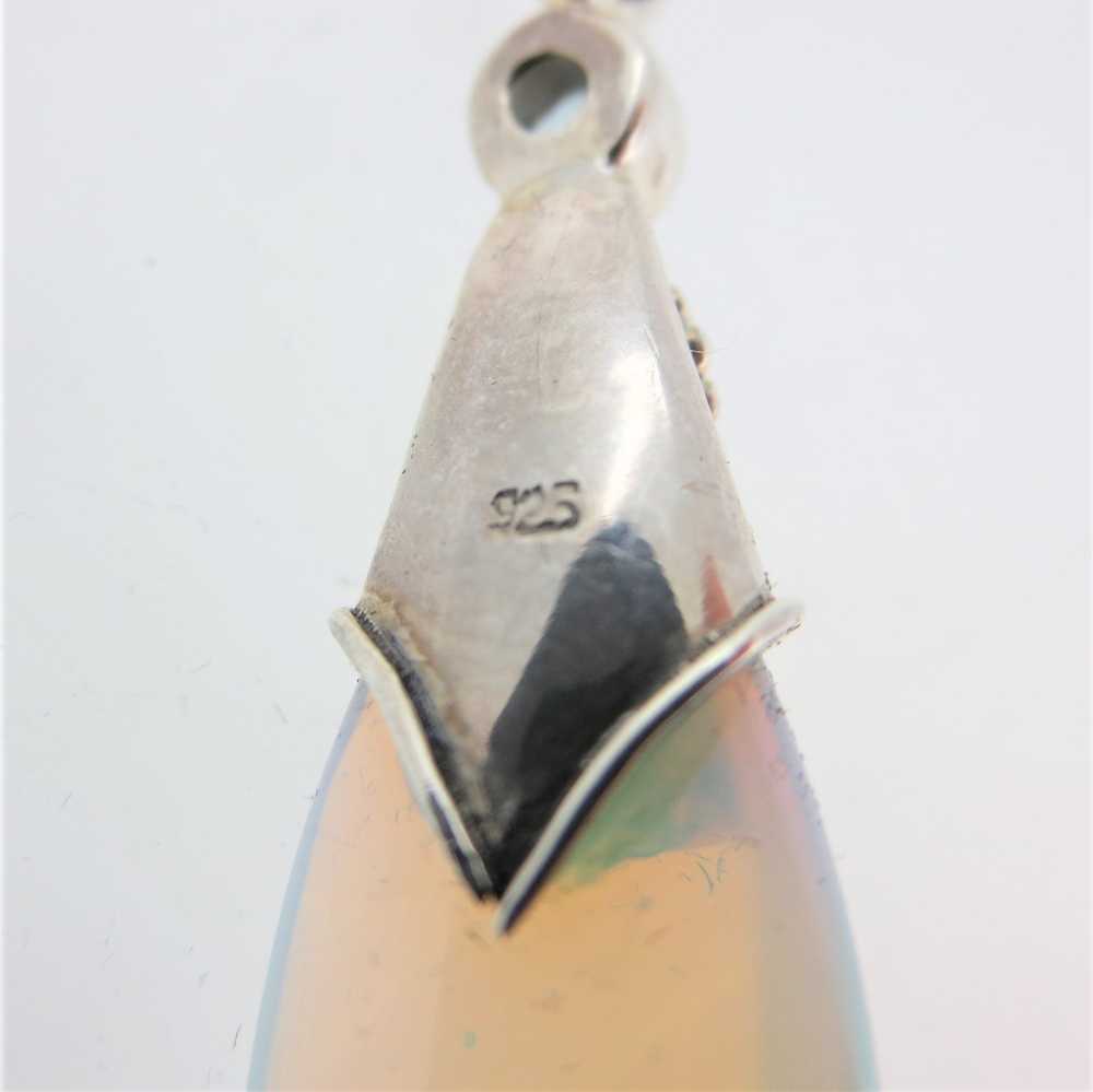 Sterling Silver Tear Drop Shaped Pendent Moonstone - image 3