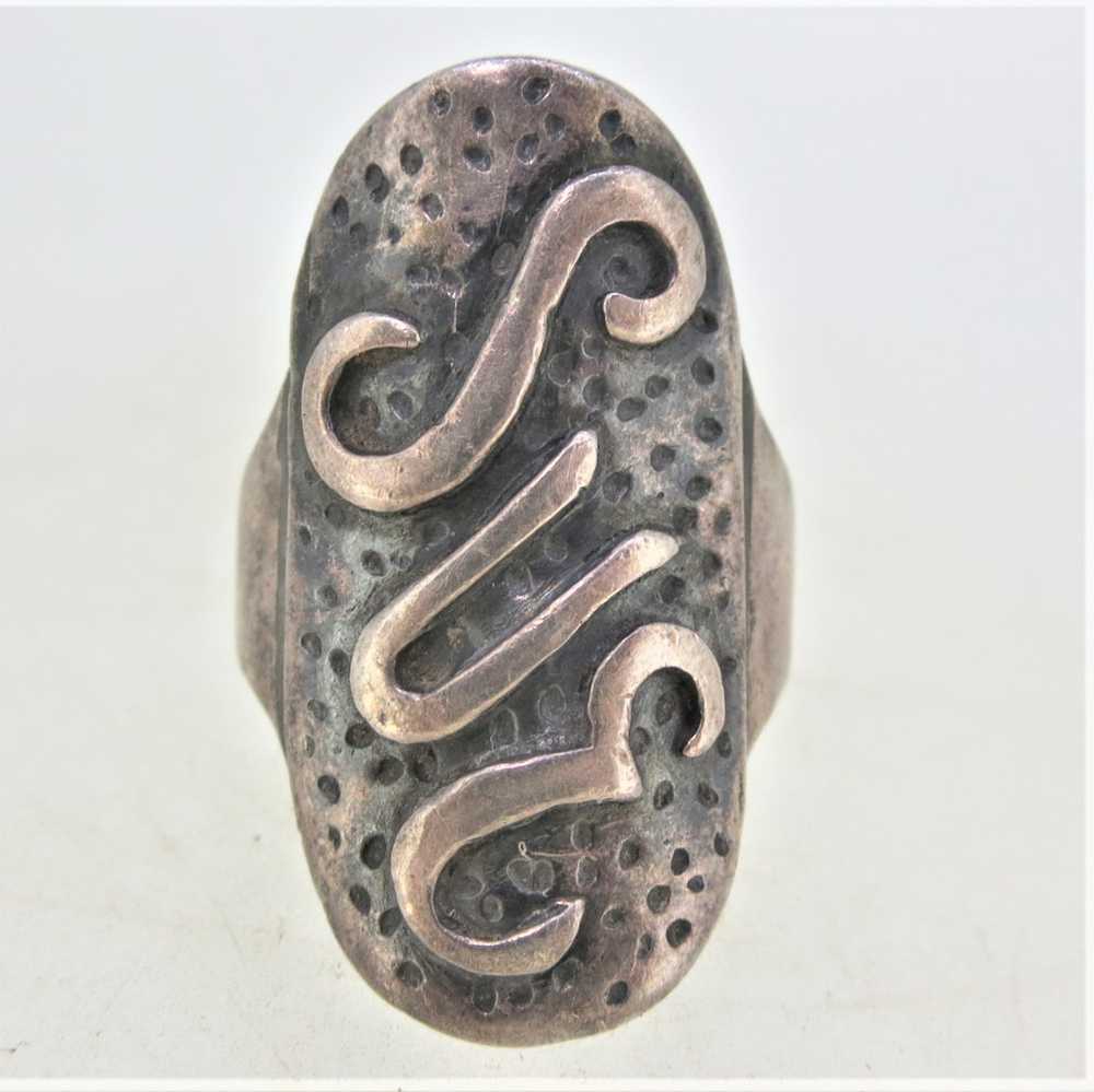 Sterling Silver Initial Sue Ring Size 8 - image 6