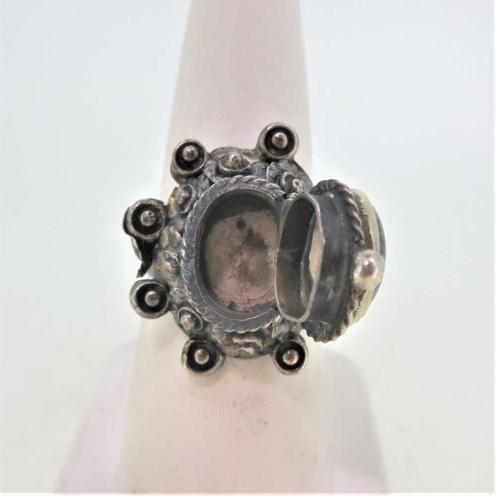 Sterling Silver Taxco Vintage Poison Ring with Be… - image 2