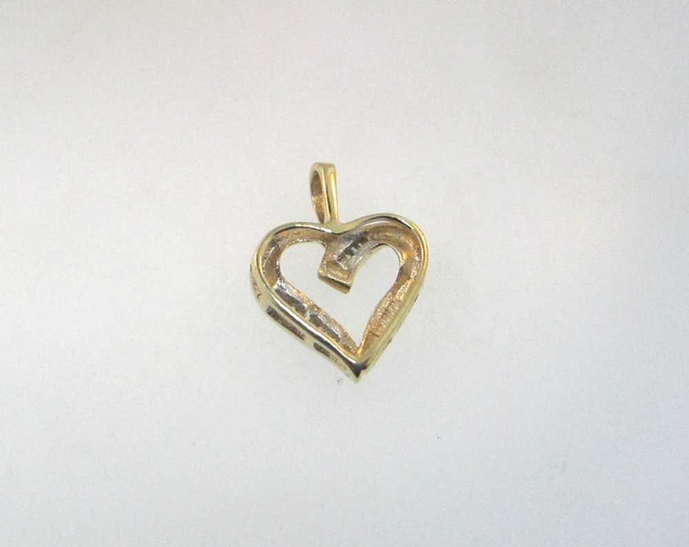 10k Yellow Gold Diamond Heart Love Pendant ** - image 2