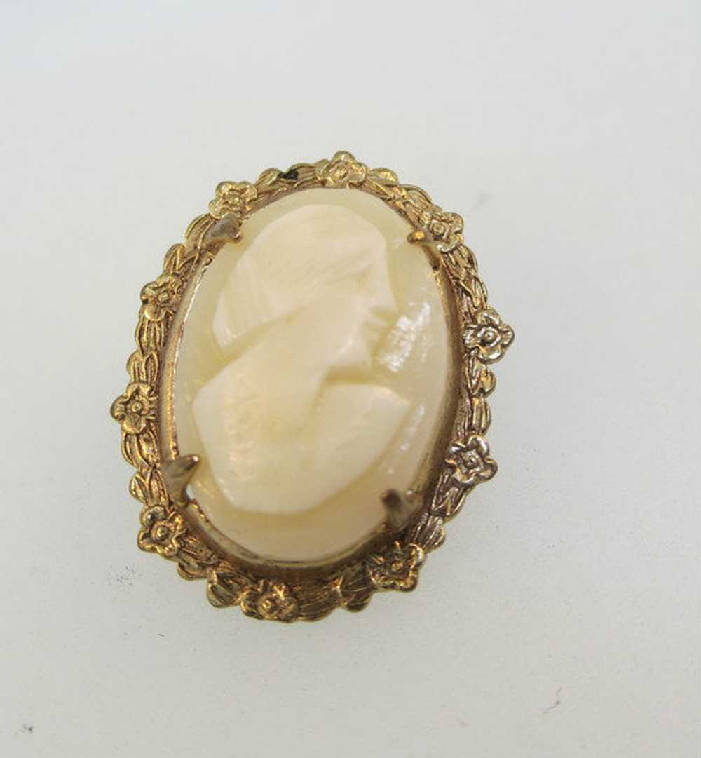 Vintage Gold Filled Conch Shell Cameo Brooch with… - image 6