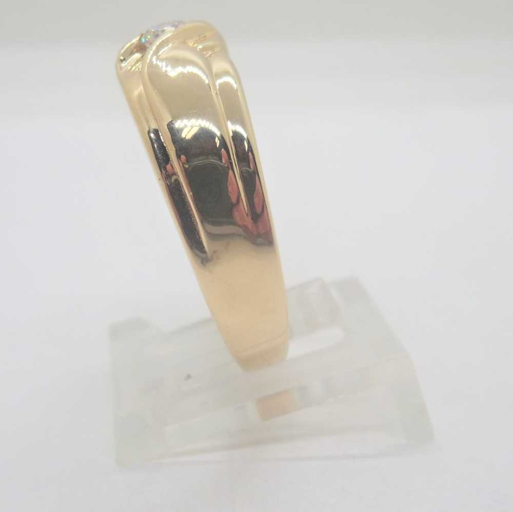 14k Yellow Gold Men's Wedding Band Ring with Appr… - image 3