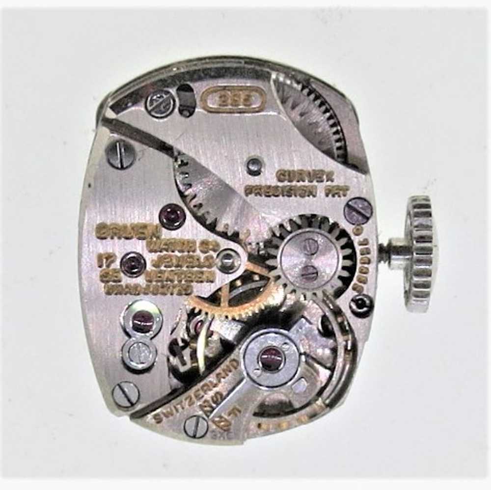 Vintage 1948 Gruen 285 17j wristwatch movement in… - image 2
