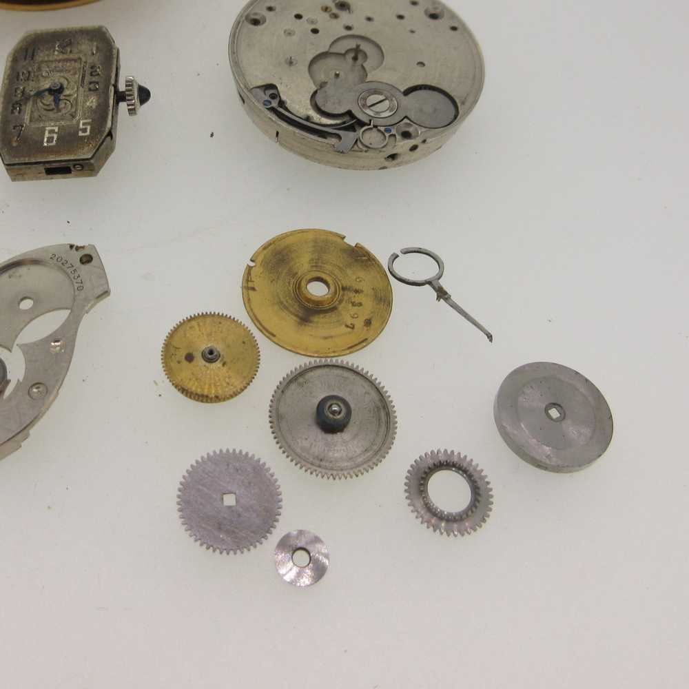 Lot of Antique Swiss and U.S.A. Pocket Watch Move… - image 8