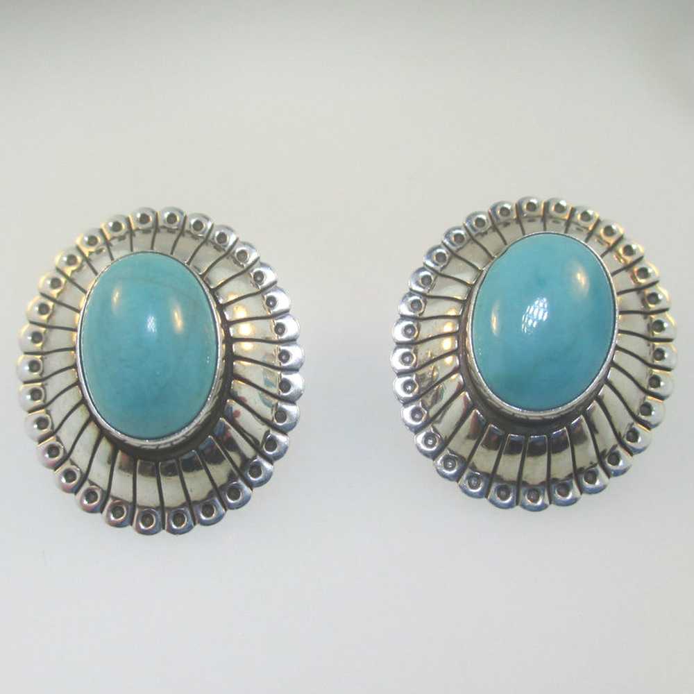 Sterling Silver Q.T. Quoc Turquoise Oval Earrings - image 1