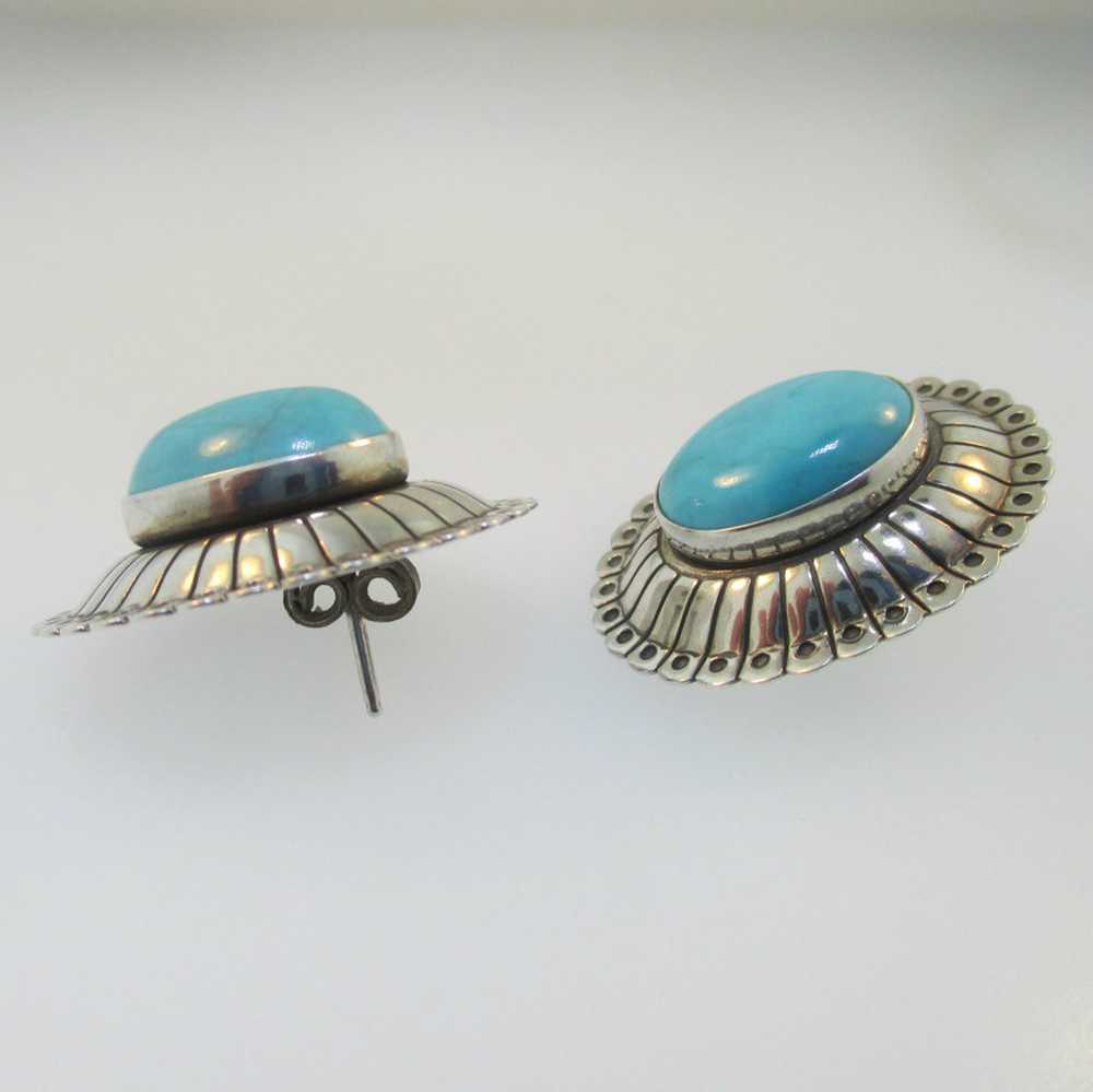 Sterling Silver Q.T. Quoc Turquoise Oval Earrings - image 4