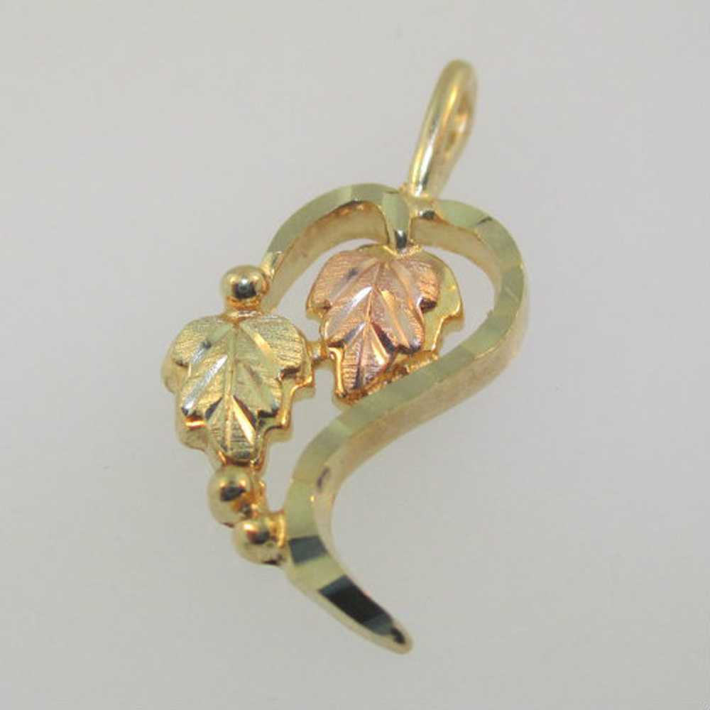 10K Yellow Gold Black Hills Gold Coleman Co Penda… - image 1