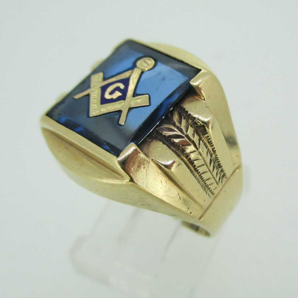 10k Yellow Gold Blue Glass Masonic Ring Size 7 - image 7