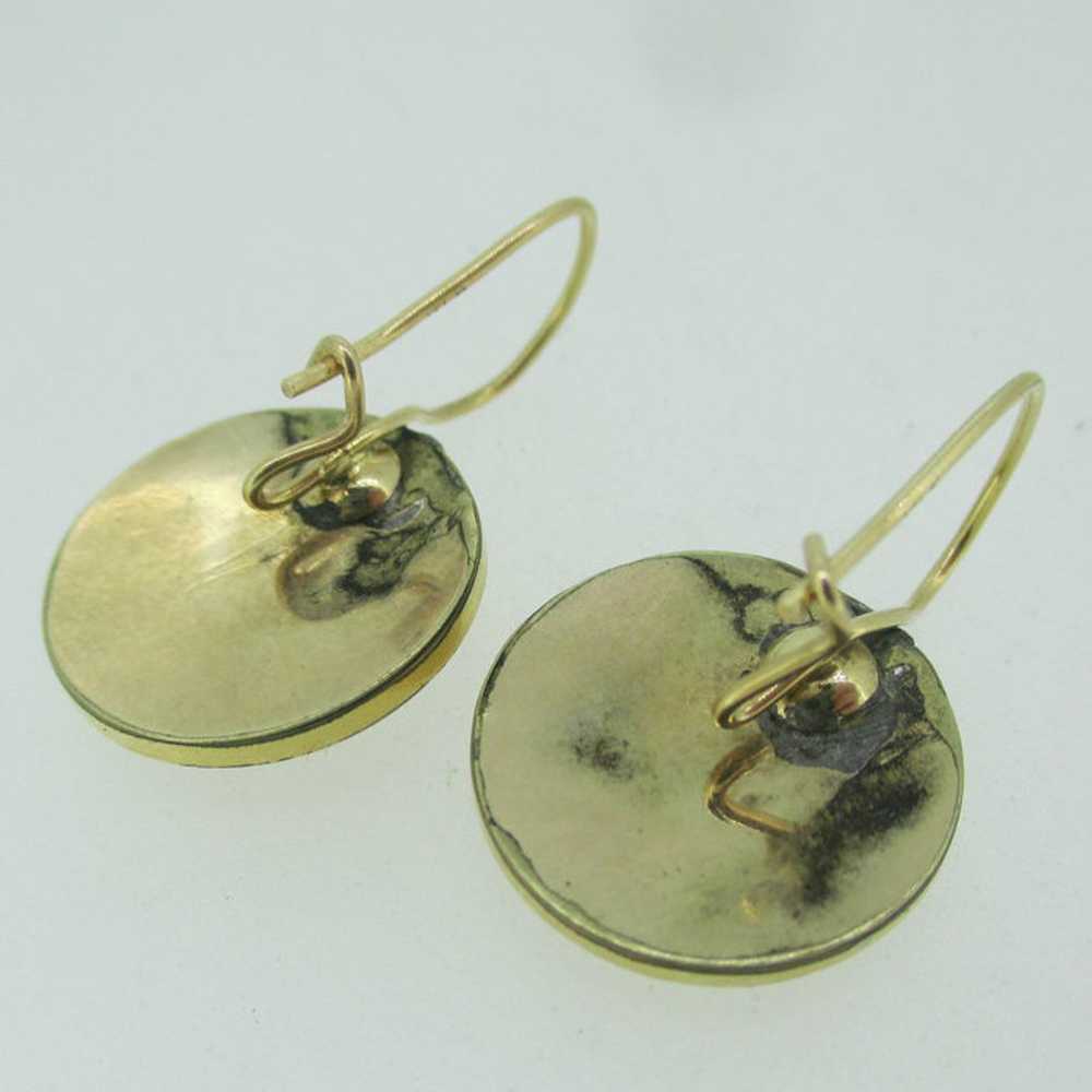 14k Yellow Gold Floral Circle Earrings - image 3