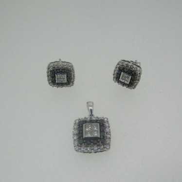 14k White Gold Approx 1.0ct TW Earrings and Penda… - image 1