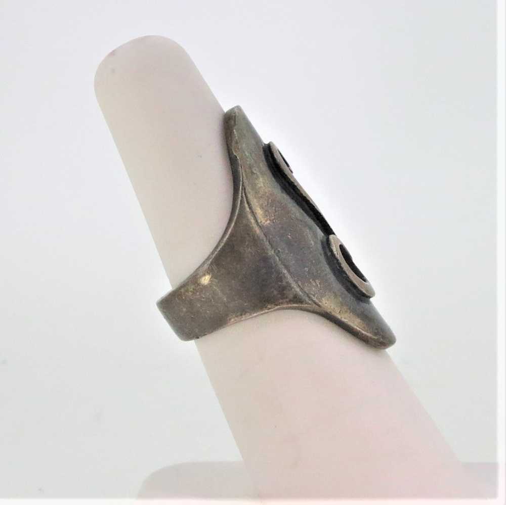 Vintage Unmarked Sterling Silver Initial S Ring S… - image 6