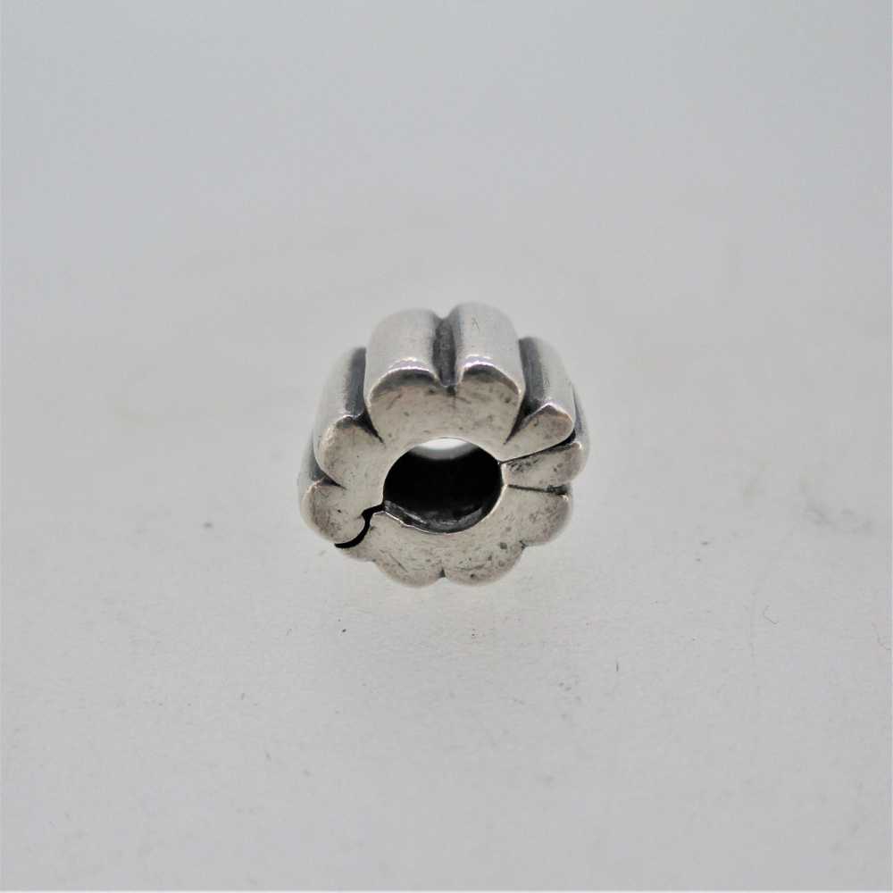 Sterling Silver Pandora Ribbed Clip 790163 Retired - image 5