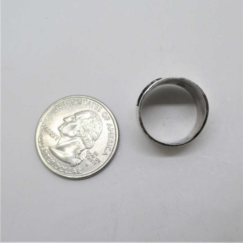 Unmarked Sterling Silver Initial D Ring Size 5 - image 5