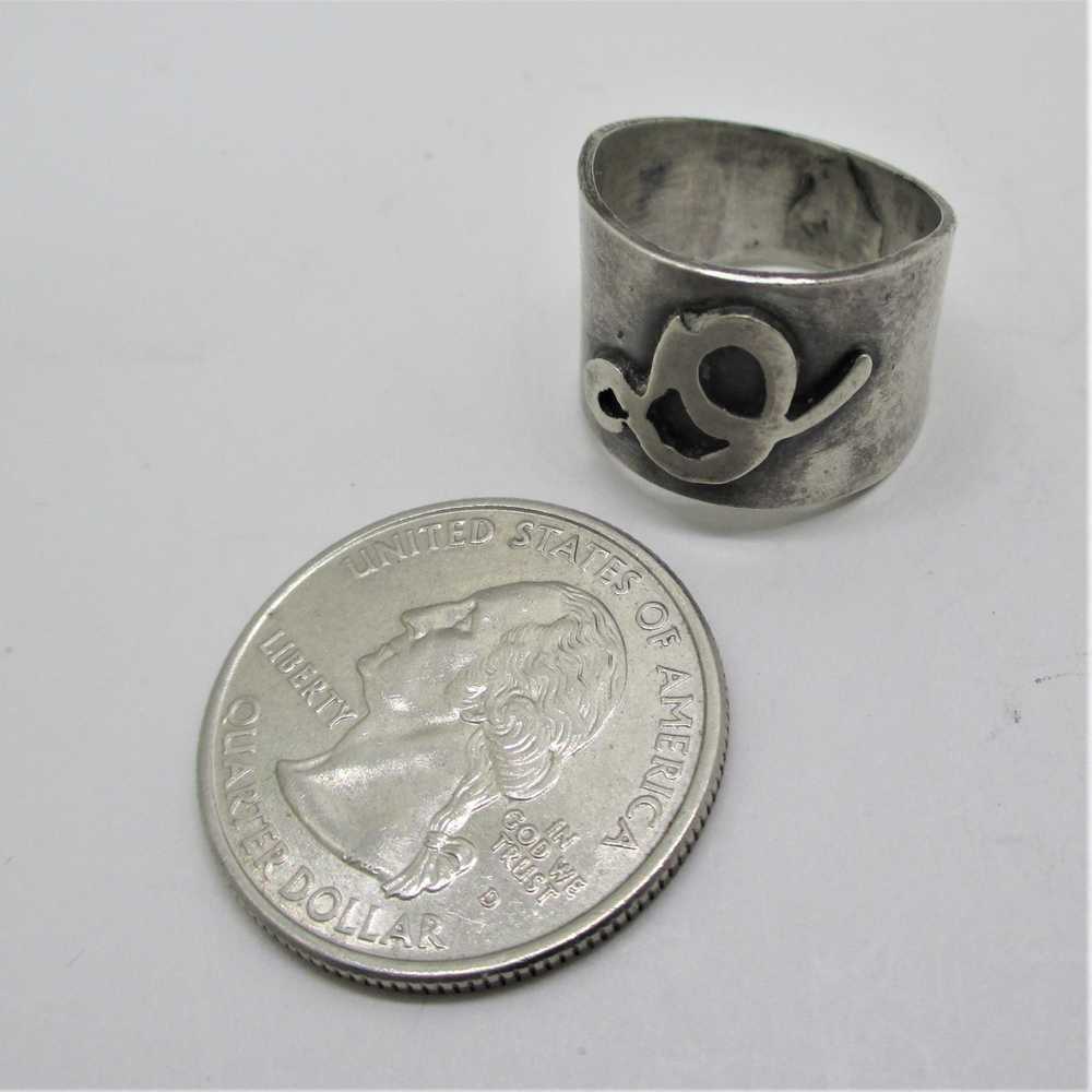 Unmarked Sterling Silver Initial D Ring Size 5 - image 6