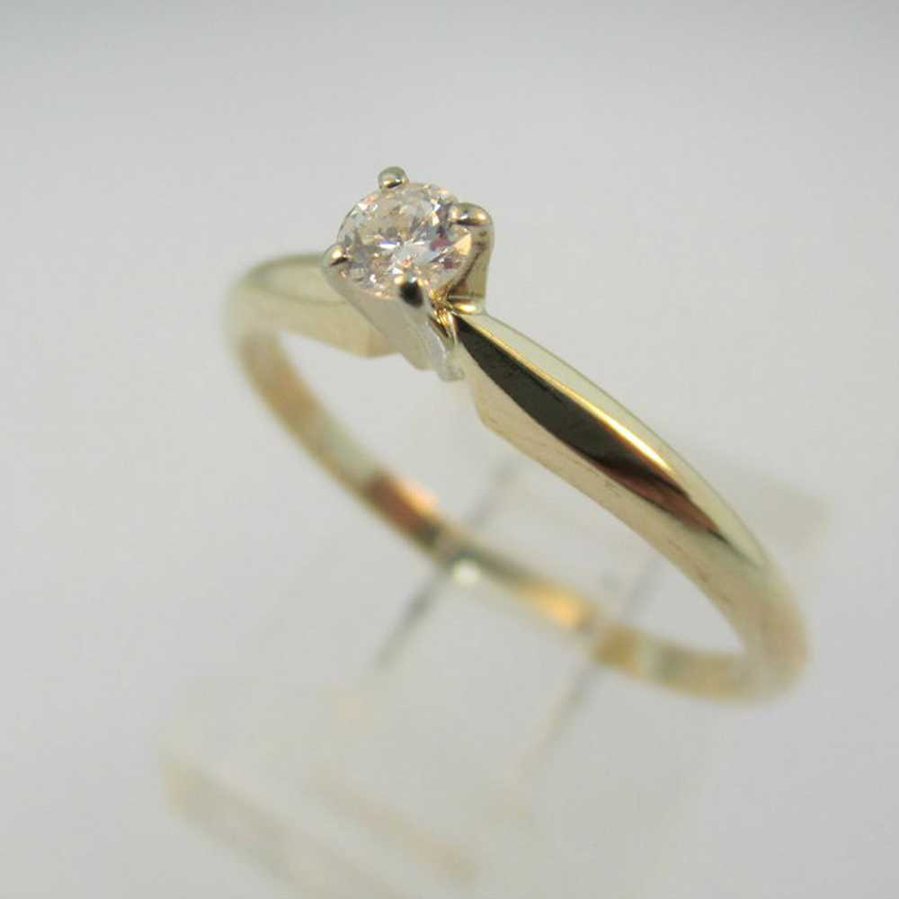 14k Yellow Gold Approx .09ct Round Brilliant Cut … - image 1