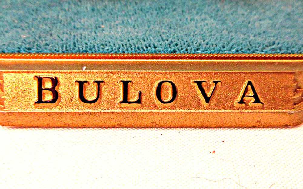 Antique Bulova Fifth Ave New York Gold and Turquo… - image 8
