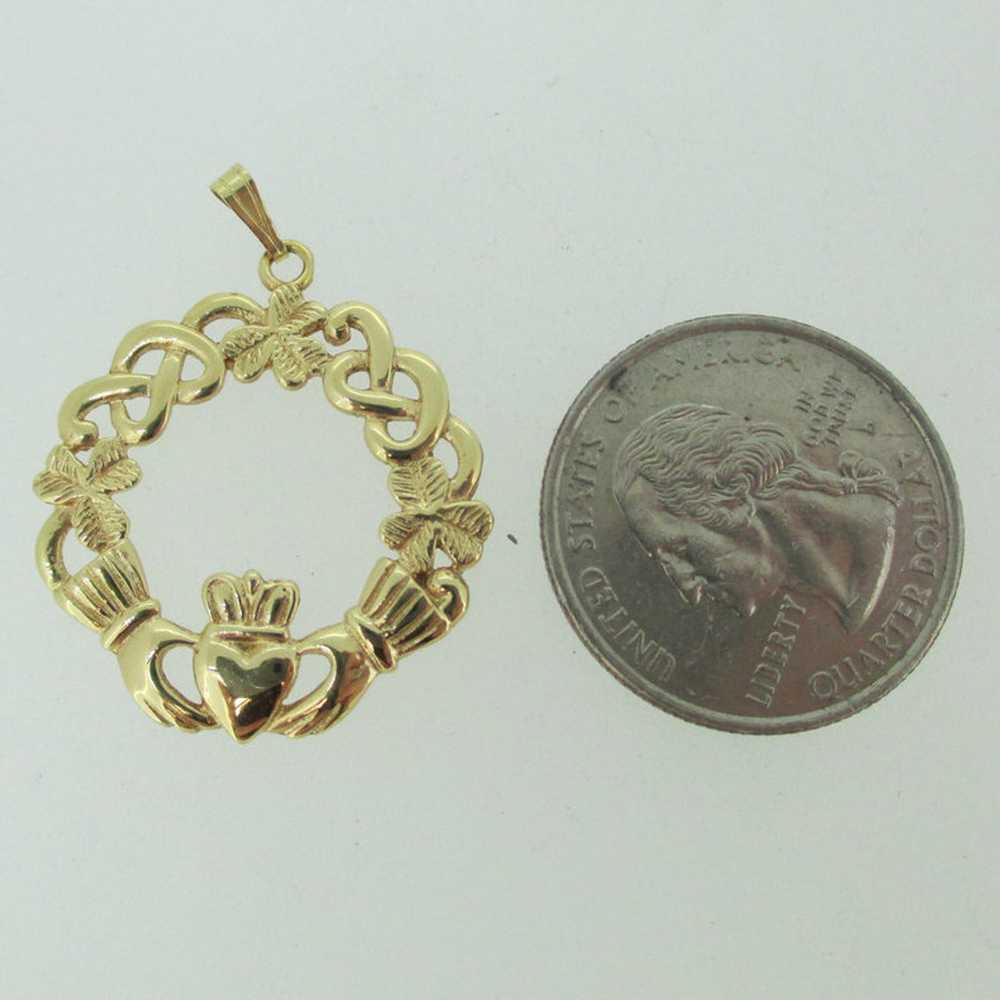 14k Yellow Gold Claddagh Celtic Knot Round Pendant - image 5