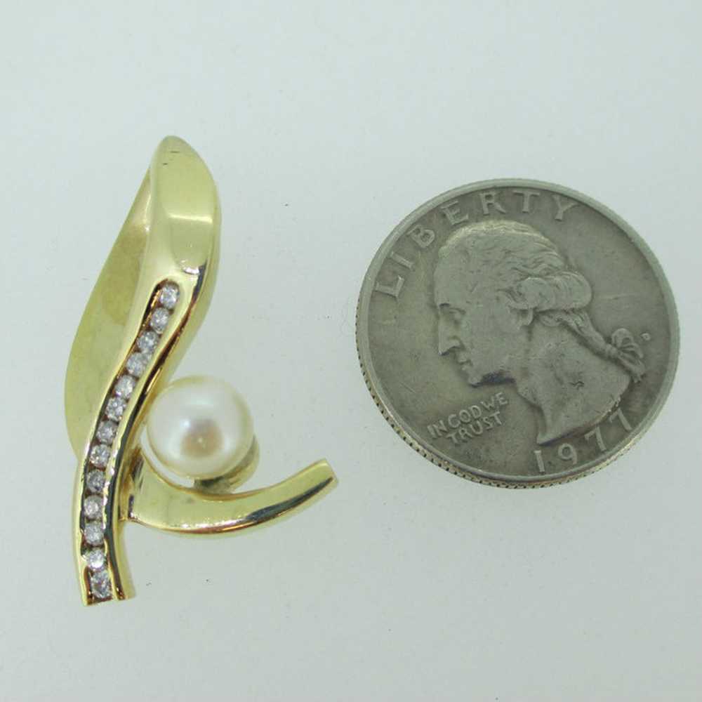14k Yellow Gold Diamond and Pearl Omega Pendant S… - image 3