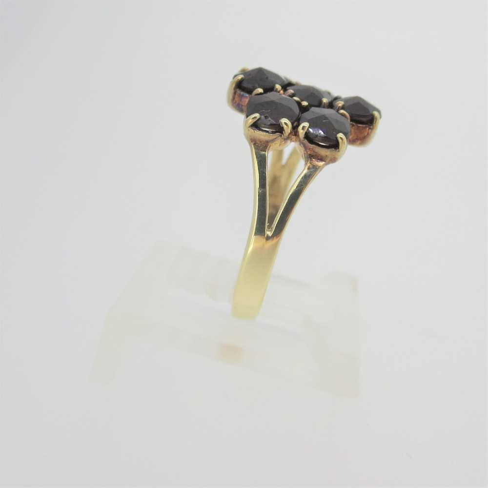 Vintage 8k Yellow Gold Rose Cut Czech Garnet Clus… - image 3