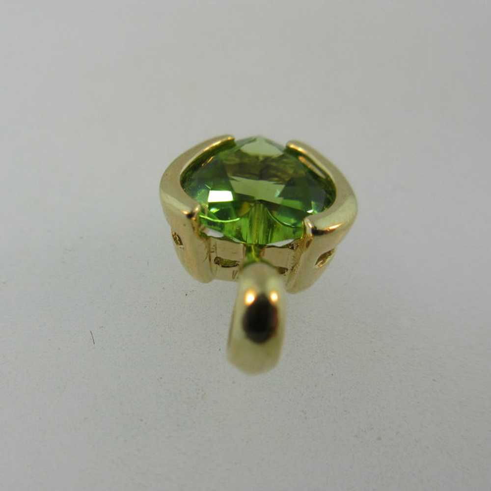 14k Yellow Gold Heart Shaped Peridot Pendant - image 5