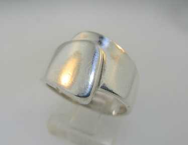 Sterling Silver Overlap Ring Size 7 - image 1