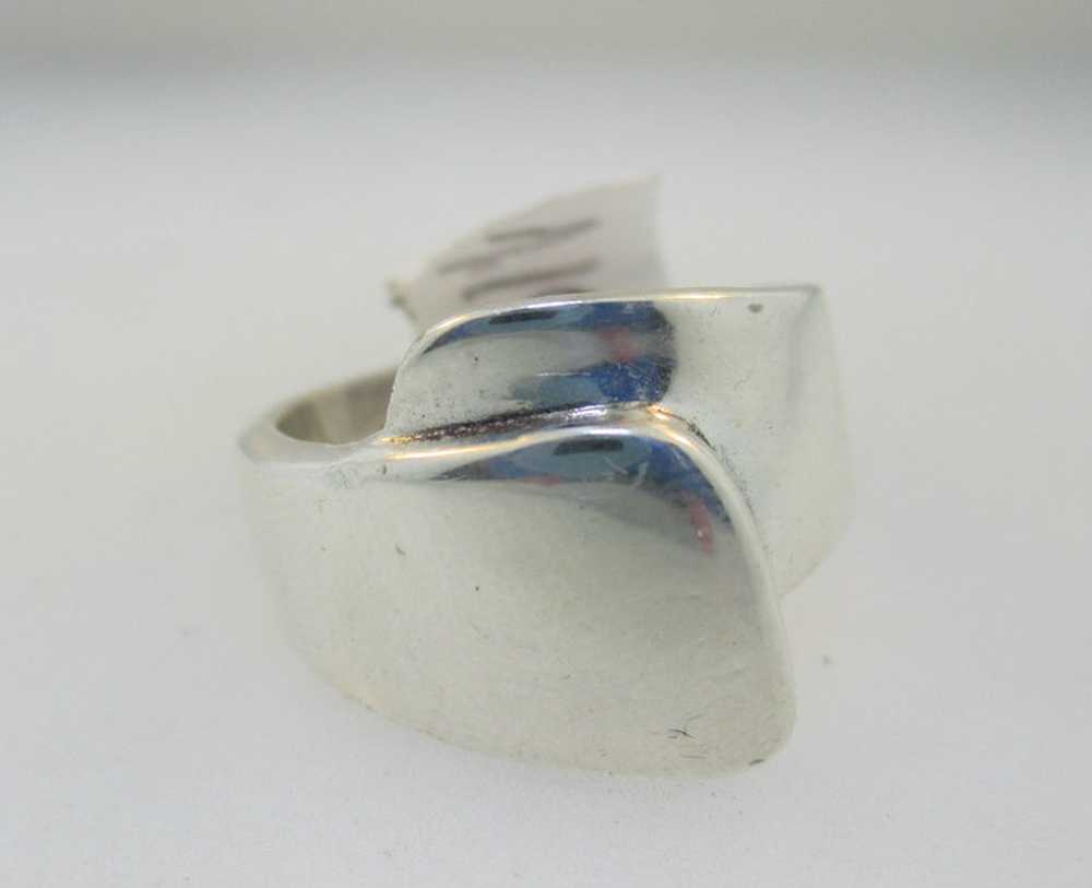 Sterling Silver Overlap Ring Size 7 - image 2