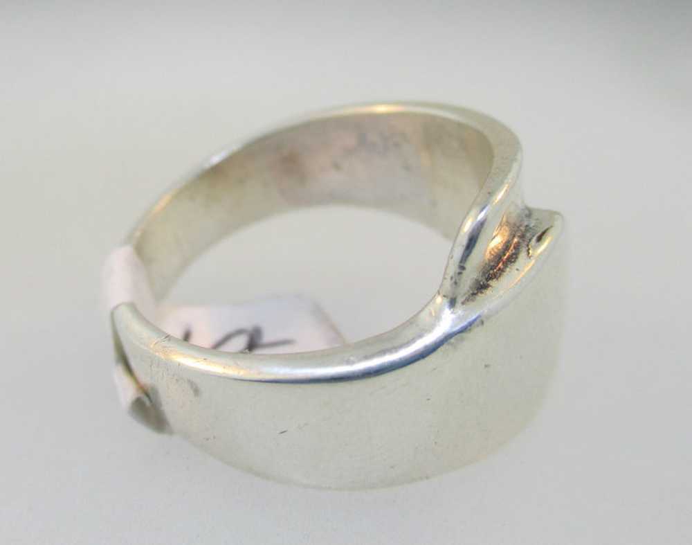 Sterling Silver Overlap Ring Size 7 - image 6