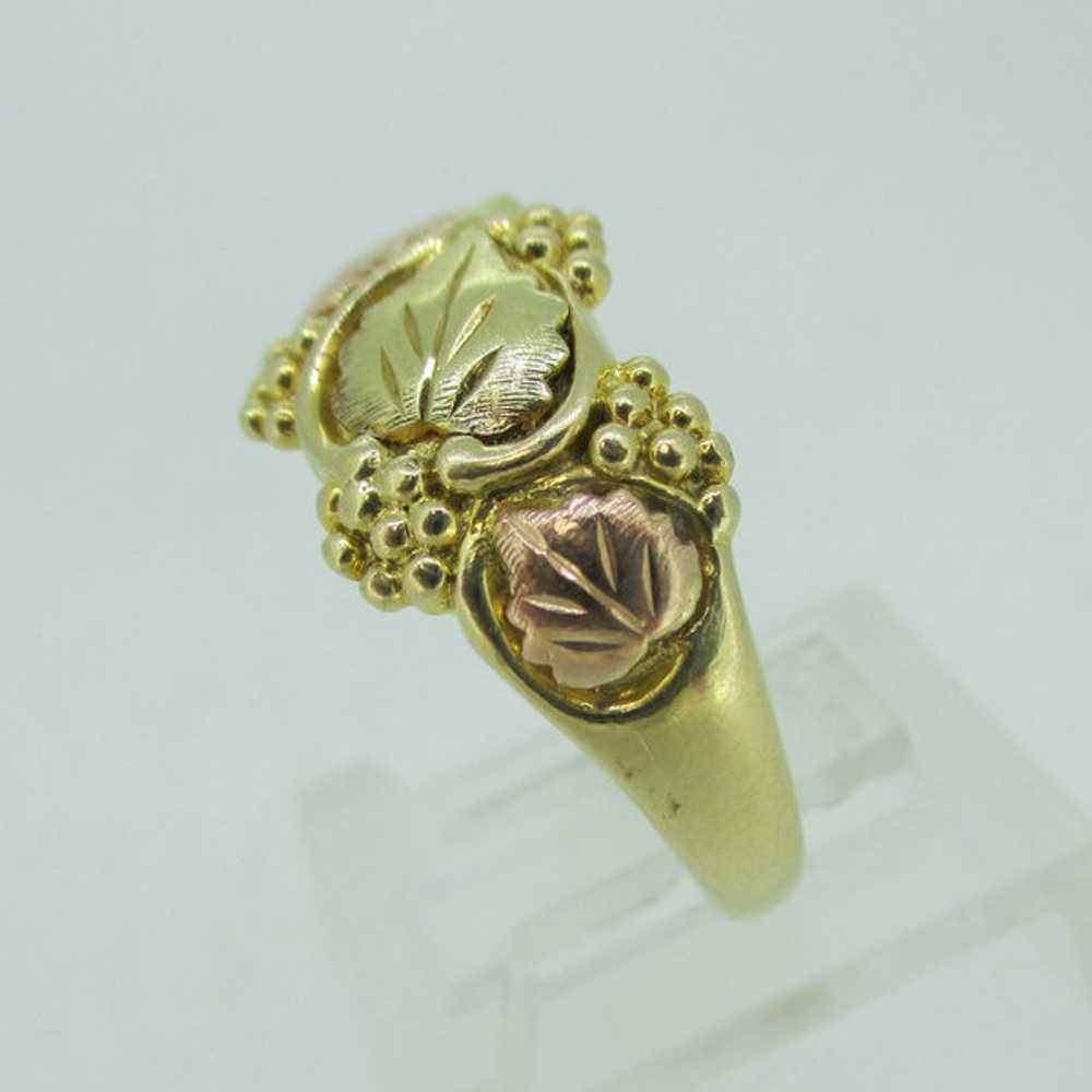 10k Gold And Rose Gold Grape Leaf Ring Size 7 1/2 - image 4