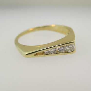 14k Yellow Gold Diamond Band Size 6 1/2 - image 1
