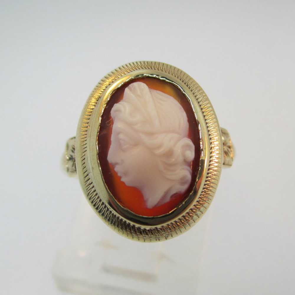 Vintage 10k Yellow Gold Cameo Ring Size 5 - image 6