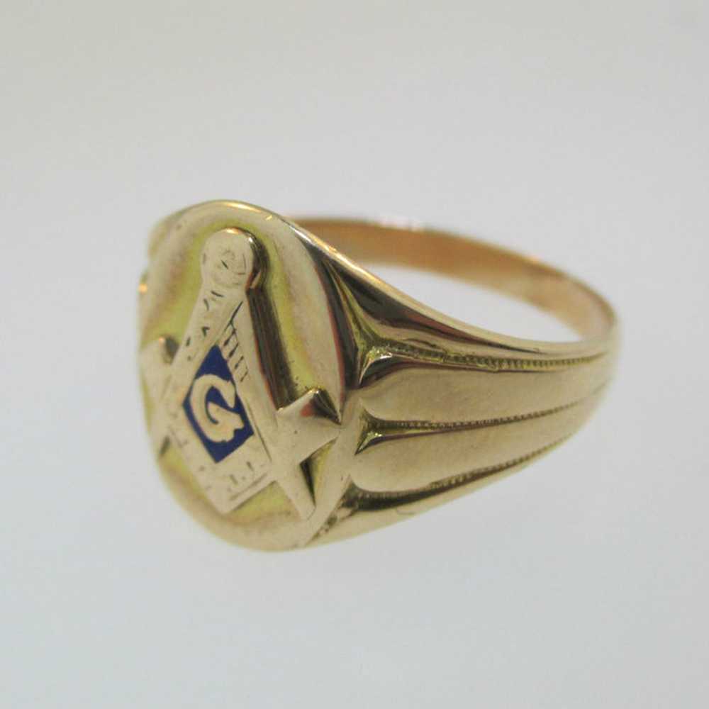 10k Yellow Gold Masonic Ring 8 1/2 - image 2
