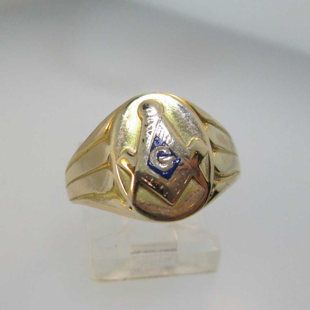 10k Yellow Gold Masonic Ring 8 1/2 - image 3