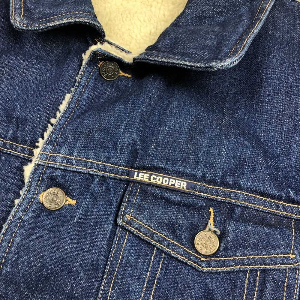 Vintage Lee Cooper Vintage Denim Jacket with flee… - image 2