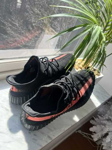 Supreme x Adidas Yeezy Boost 350 V2 Sample Black Red – New Yeezy