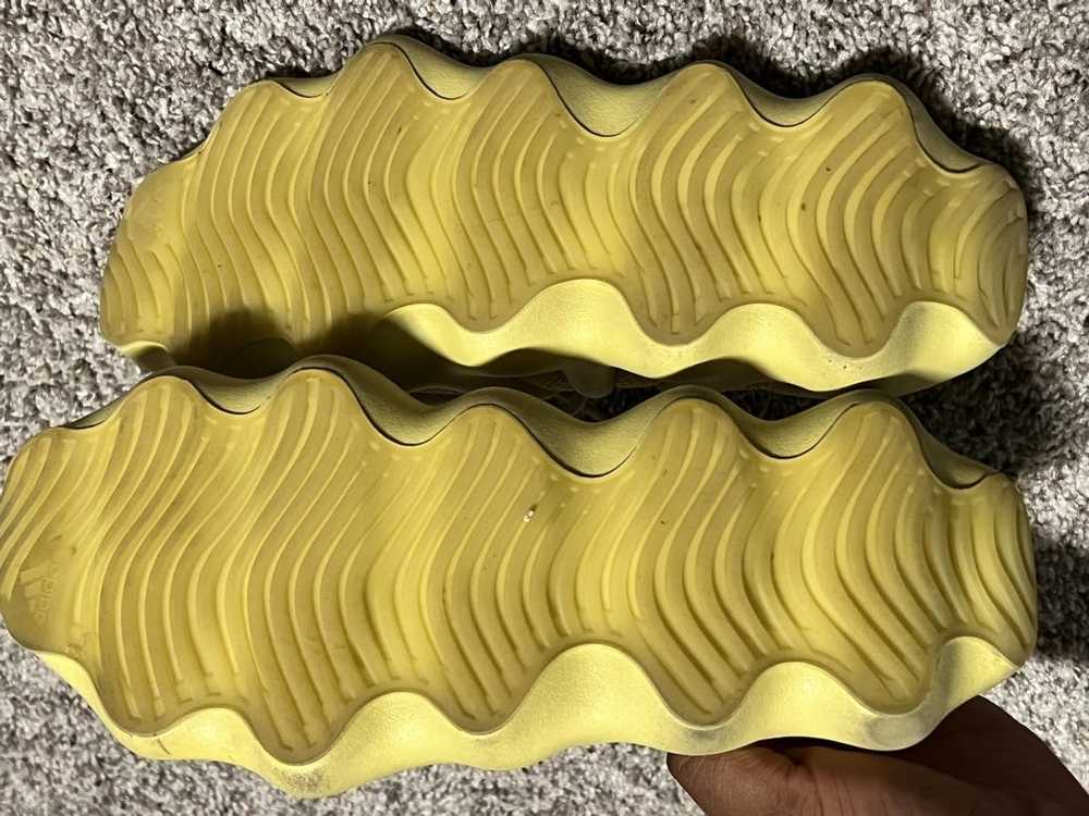 Adidas Yeezy 450 Sulfur - image 3