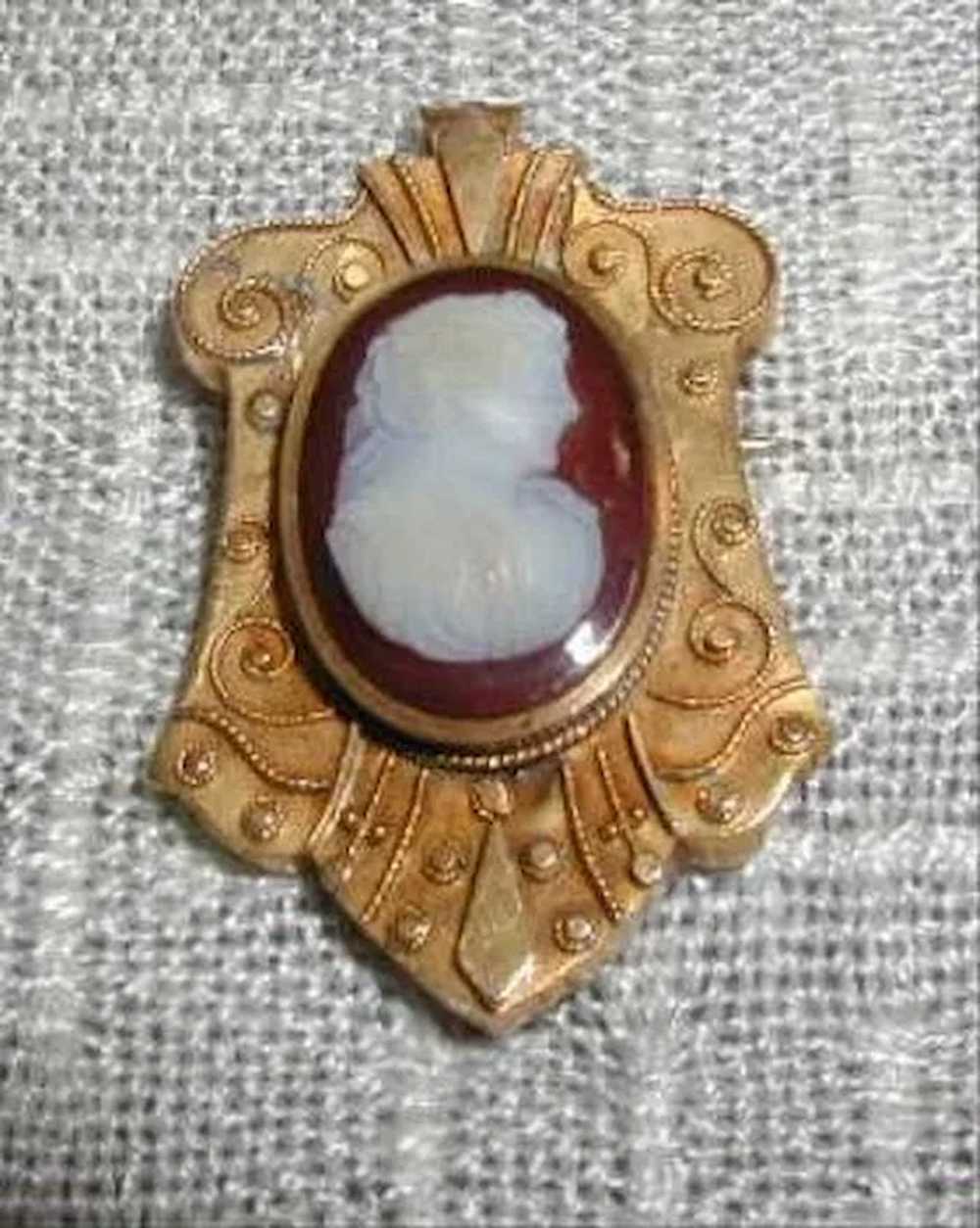 Antique Hardstone Cameo Brooch (Carnelian), 19th … - image 6