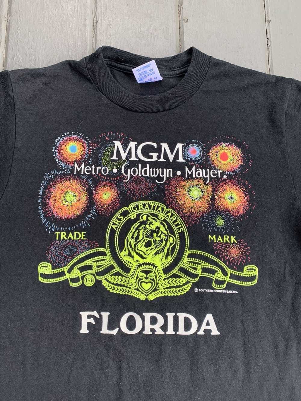 Mgm Grand × Vintage Vintage 90s MGM Florida T-shi… - image 2