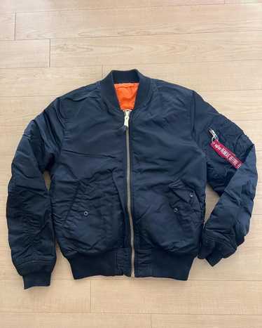 Alpha Industries MA-1 Flight Jacket/Bomber MJM21000C1