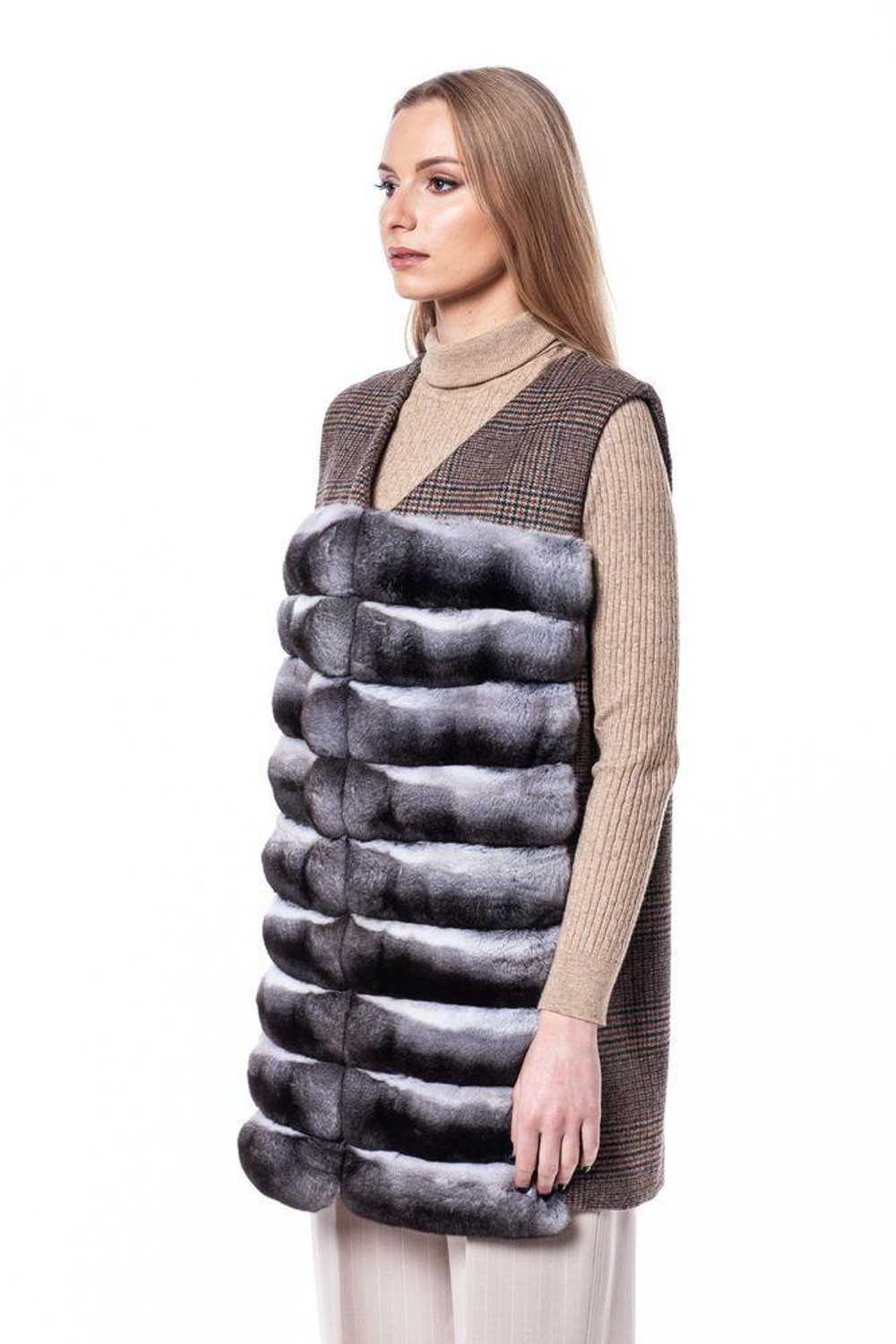 Product Details Chinchilla fur & tweed gilet - image 7