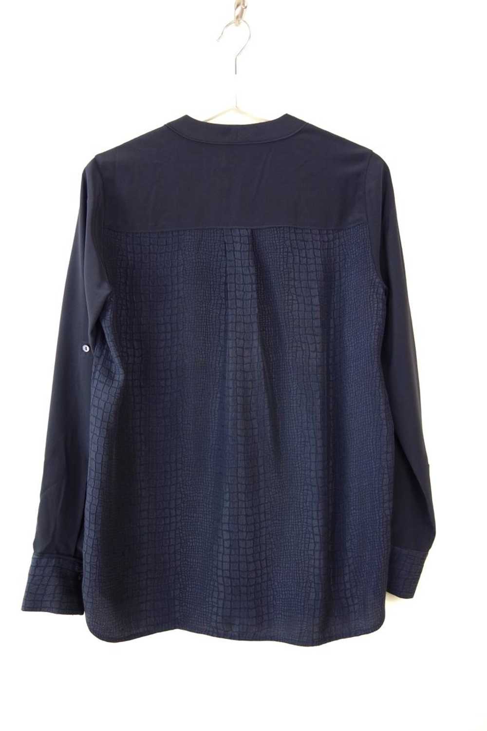 Vince Vince Navy Textured Long Sleeve Blouse - image 4