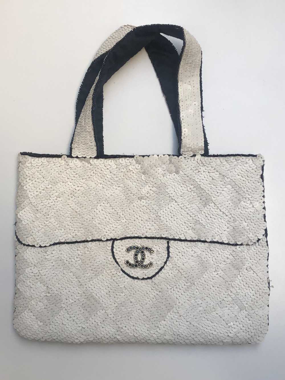 Chanel Chanel White Vintage CC Sequin Tote Bag - image 10